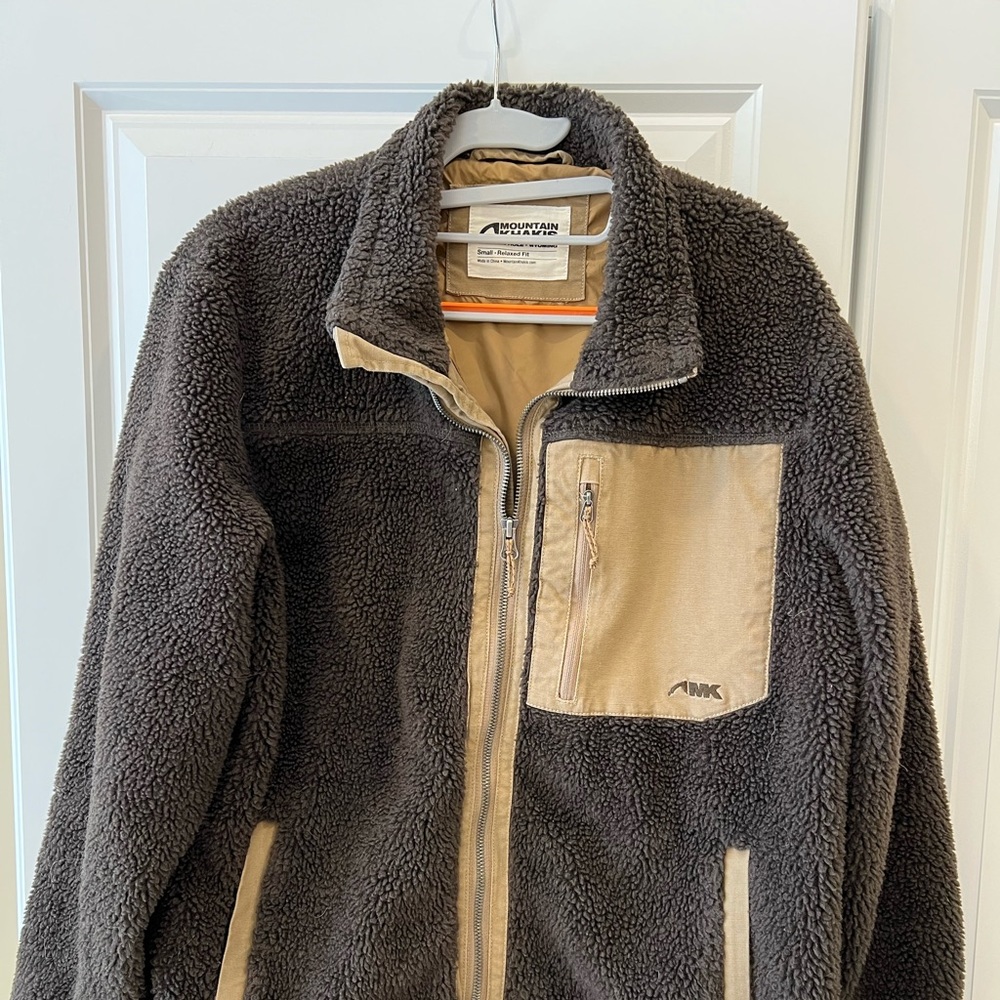 Mountain Khakis fleece jacket